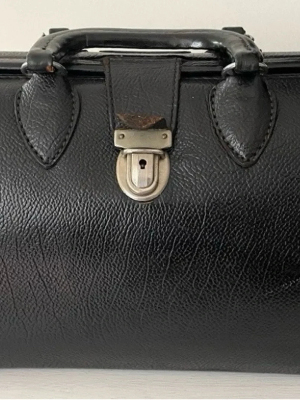 Men’s Black Leather Top-Handle Doctor Bag